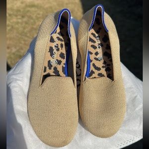 Rothy's Kids Shoes in Tan and Blue